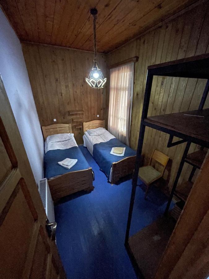 Sadmeli Winery Hotell Ambrolauri Eksteriør bilde